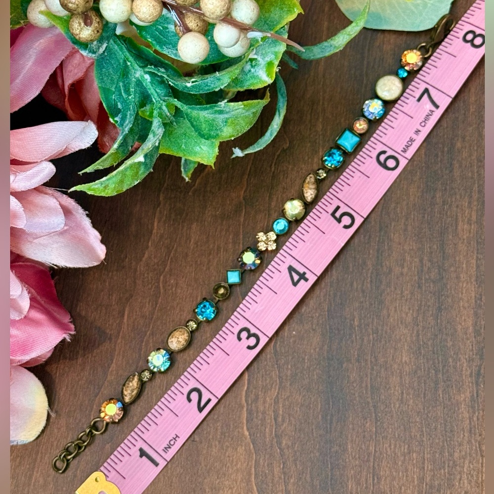 Lovely Sorrelli Vintage Handcrafted Bracelet - Picture 10 of 16